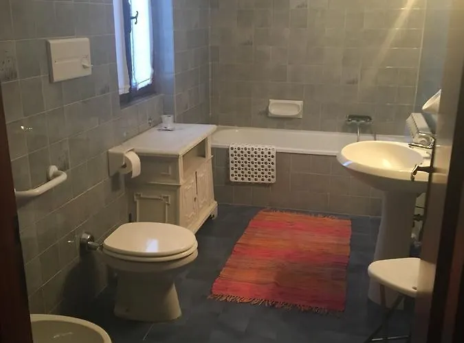 Hotel Quai 2*